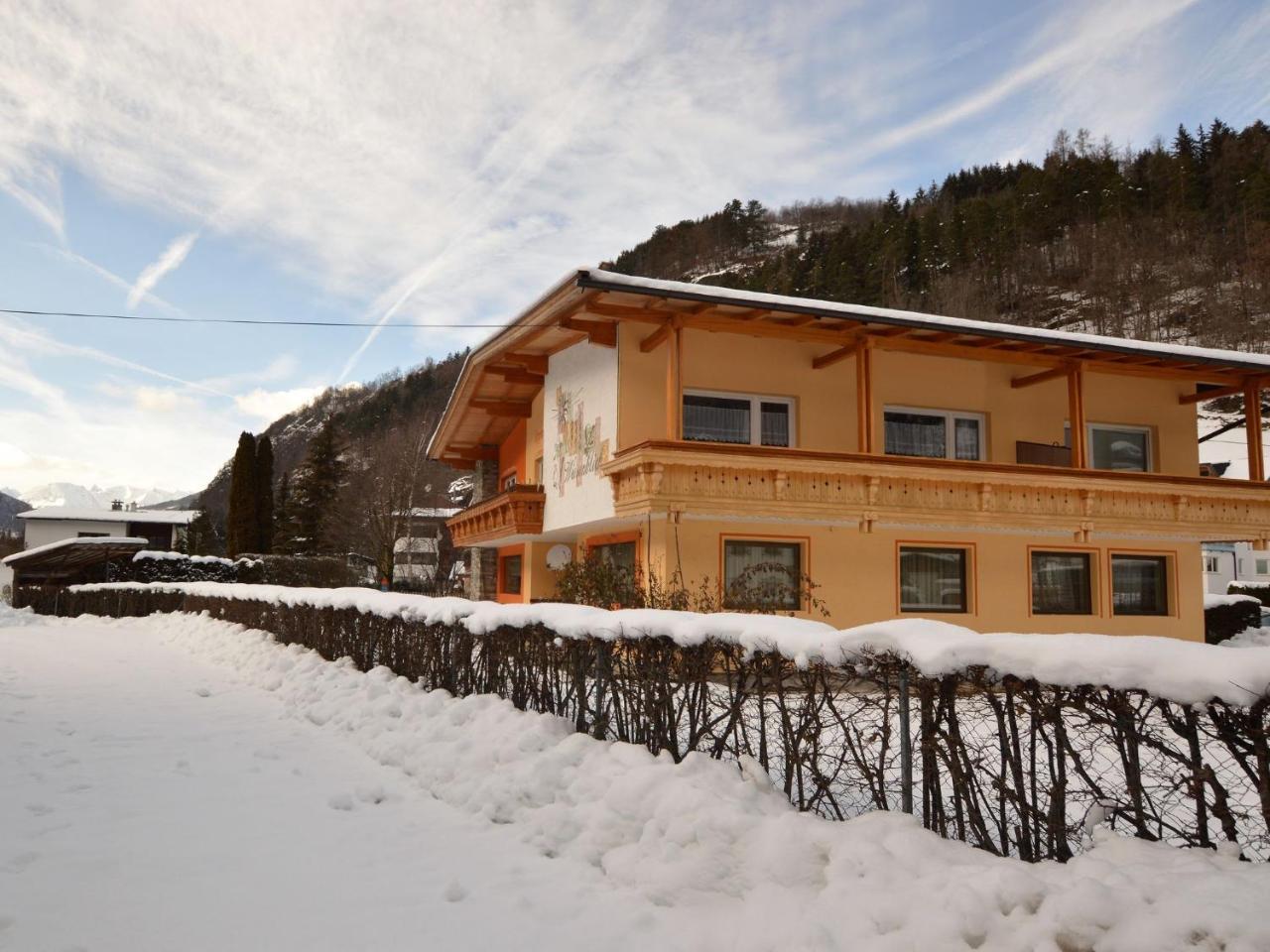 Cozy Apartment In Oetz Close To Ski Area Exteriér fotografie